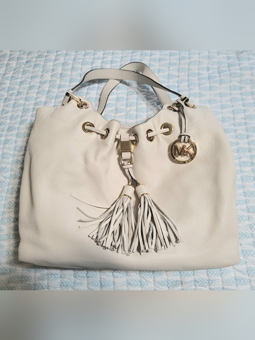 Michael Kors Cream Leather Drawstring Hobo Bag